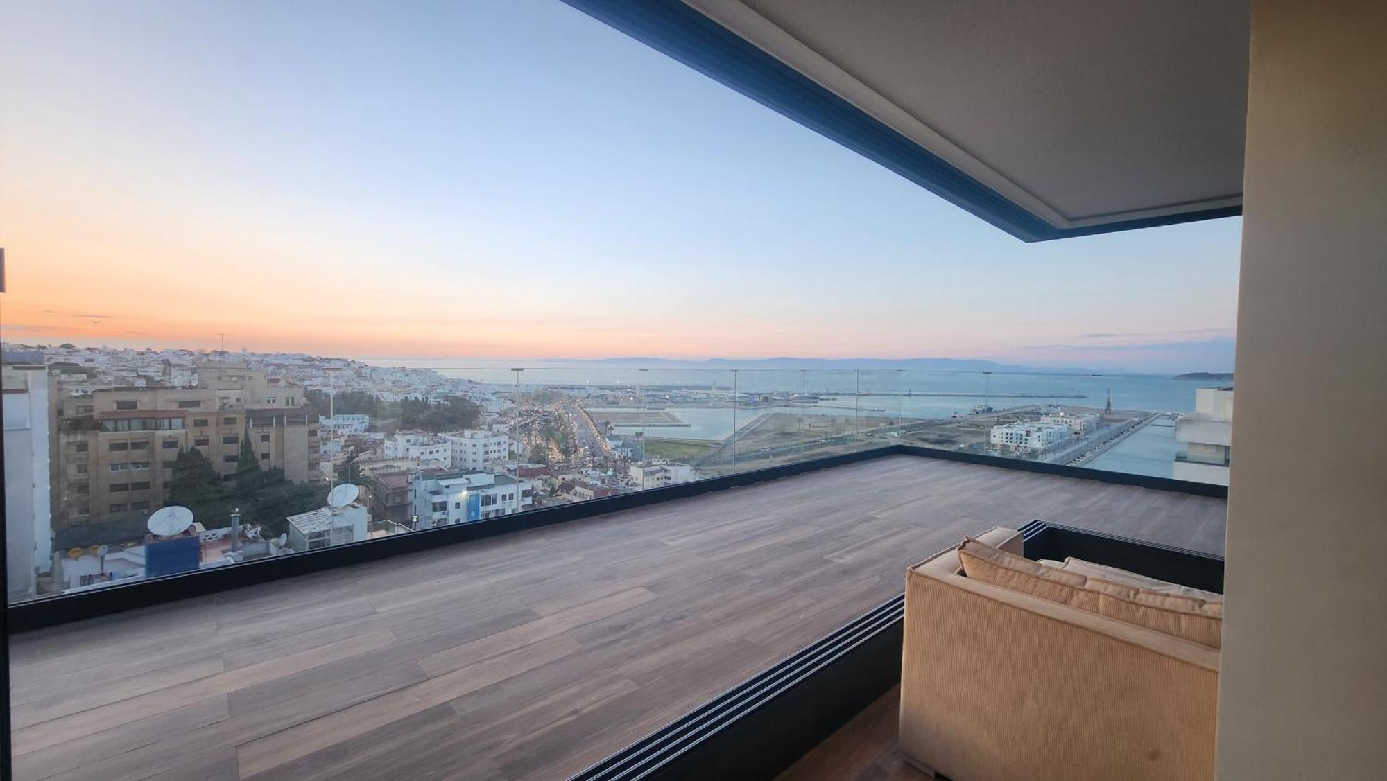 Magnifique Penthouse 160M2 Terrasse 90M2 Vue Mer Tanger Ngoại thất bức ảnh