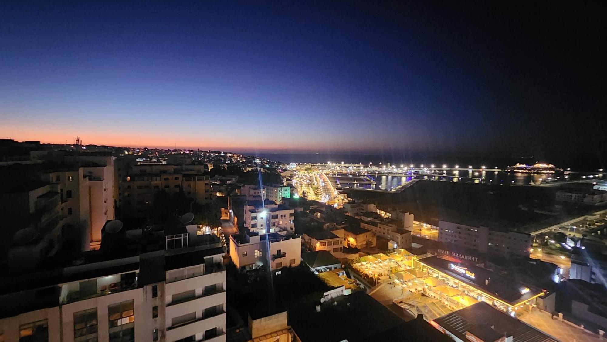 Magnifique Penthouse 160M2 Terrasse 90M2 Vue Mer Tanger Ngoại thất bức ảnh
